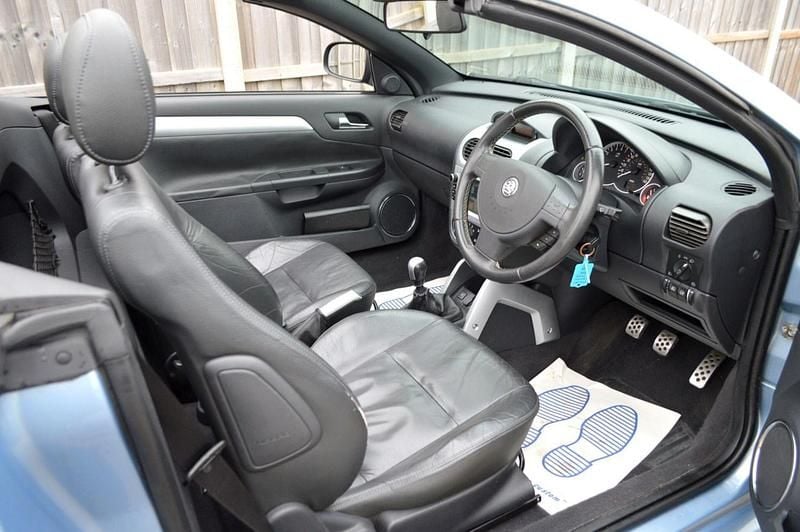 Used Vauxhall Tigra Sport 2005 Blue Cabriolet