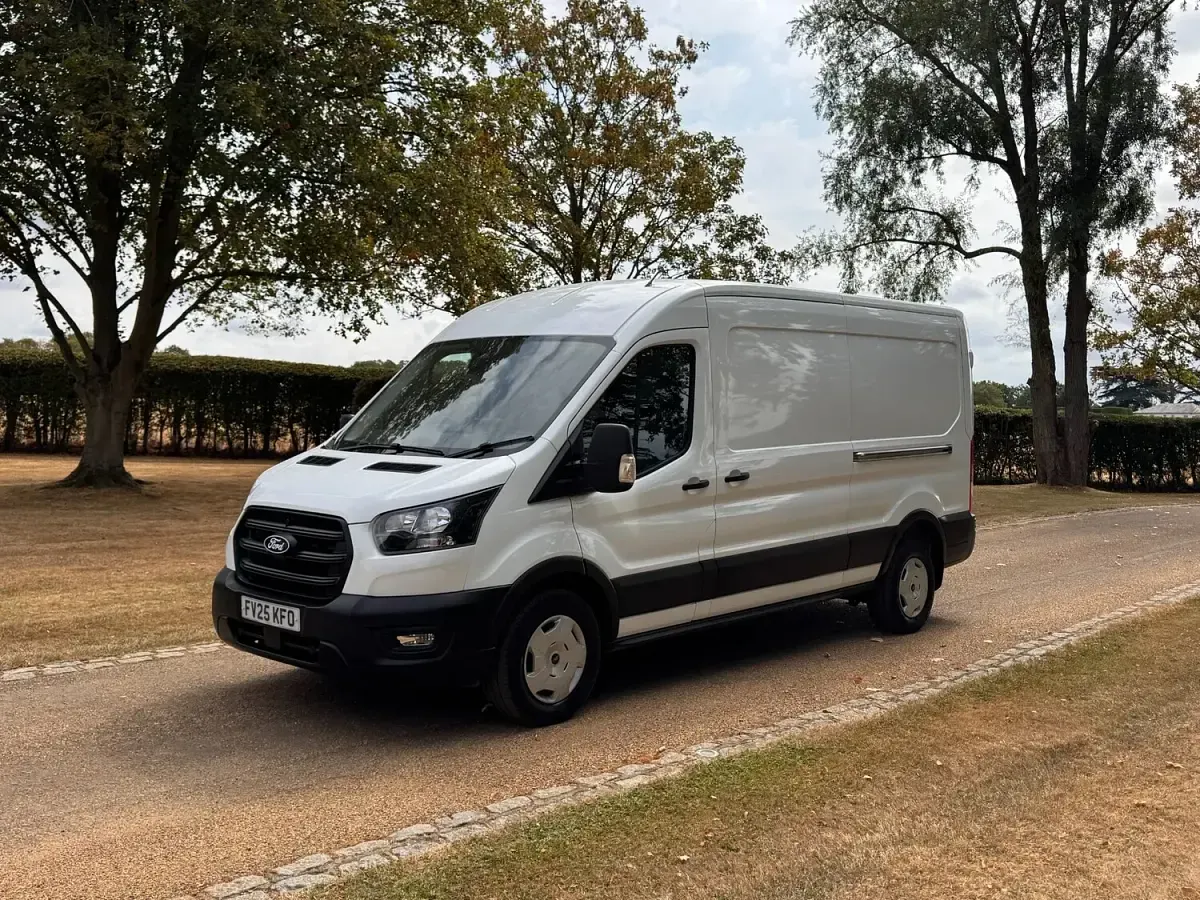Used Ford Transit Trend 130 HP (95 kW) 2025 White Van
