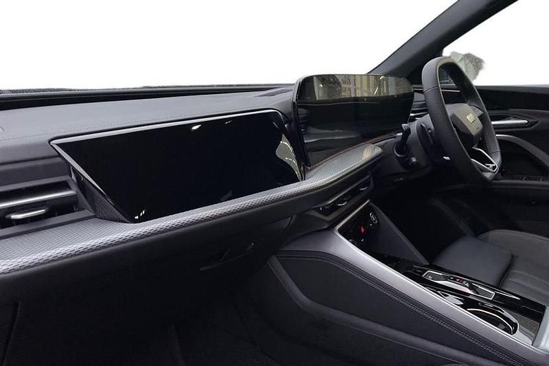 New Audi Q5 S-Line 204 HP (150 kW) 2025 Volcano grey SUV