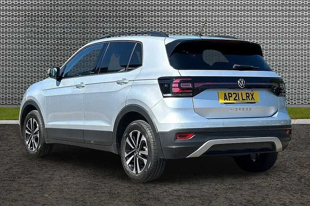 Used VW T-Cross 110 HP (80 kW) 2021 SUV