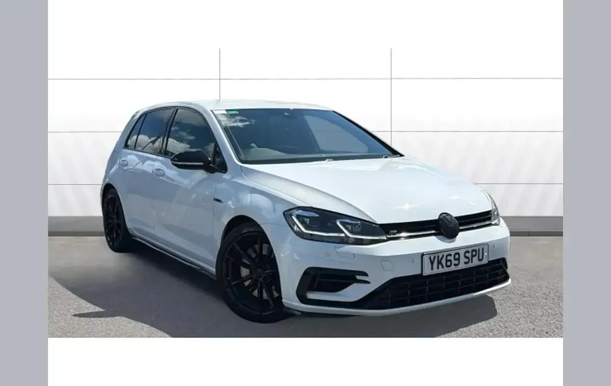 Used VW Golf VII R 300 HP (220 kW) 2019 Hatchback