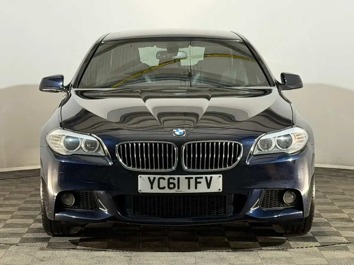Usado BMW 525 M Sport 215 CV (158 kW) 2011 Negro Berlina
