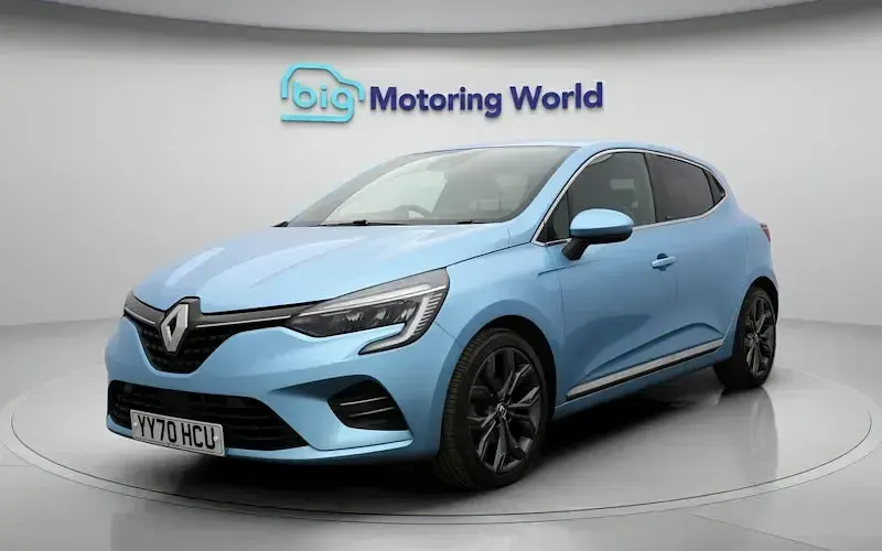 Used Renault Clio Version S 140 HP (102 kW) 2022 Hatchback