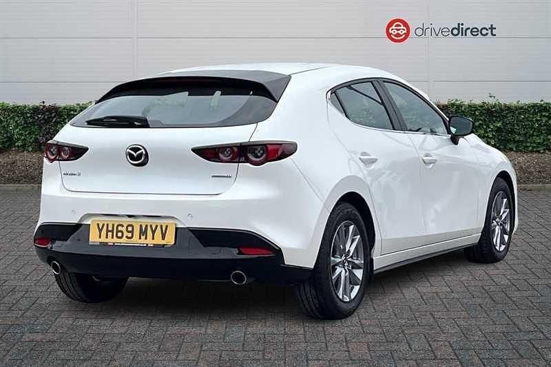 Used Mazda 3 122 HP (89 kW) 2020 White Hatchback
