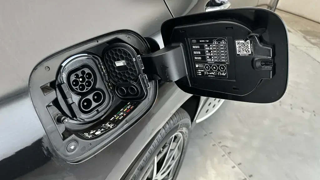 Used Mercedes EQC400 AMG line 300 kW (408 HP) 2023 SUV