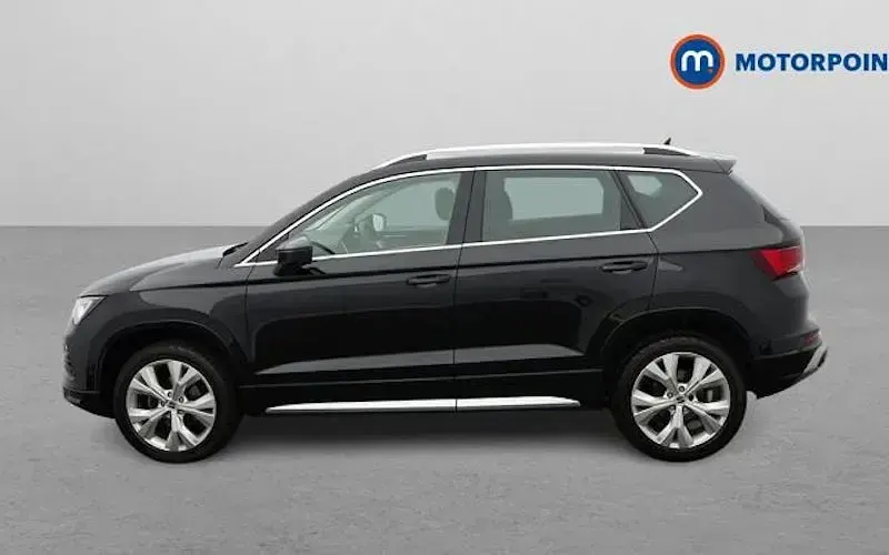 Käytetty Seat Ateca Xperience 150 HP (110 kW) 2025 Katumaasturi