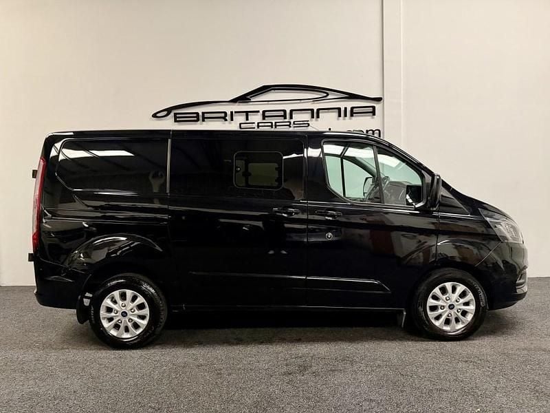Used Ford Transit Custom Limited 130 HP (95 kW) 2022 Black Van