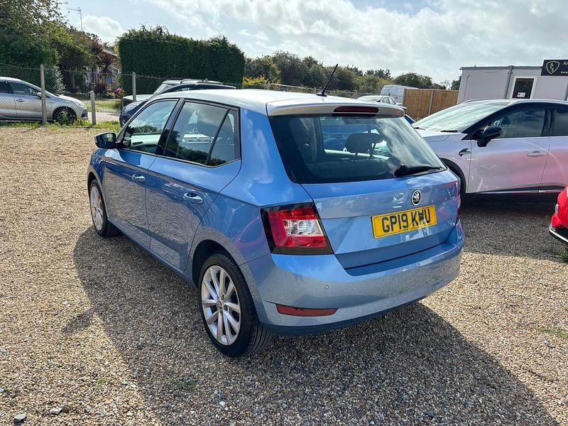 Used Skoda Fabia Colour Edition 95 HP (69 kW) 2019 Blue Hatchback