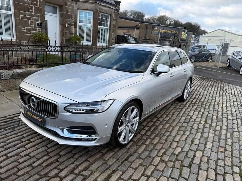 Used Volvo V90 Inscription 190 HP (139 kW) 2018 Silver Estate