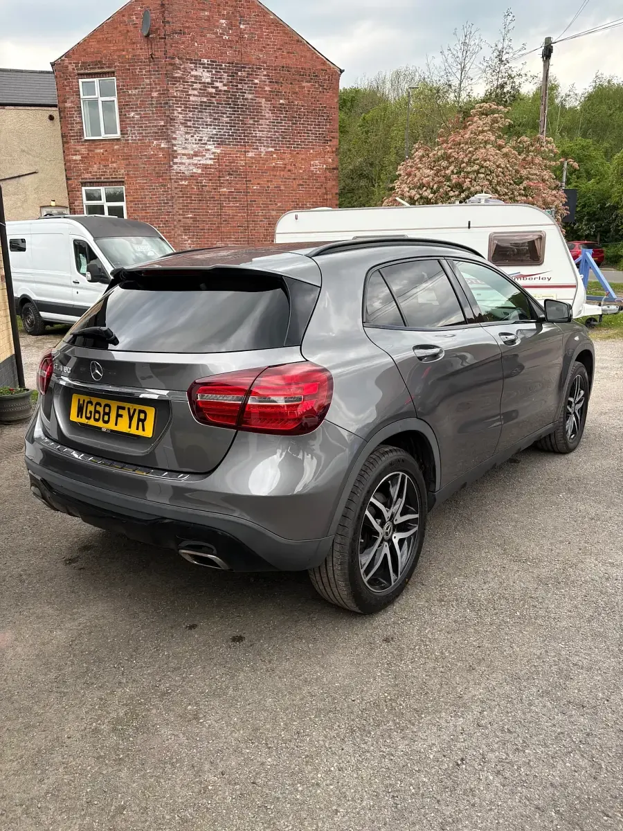 Used Mercedes GLA180 Urban 122 HP (89 kW) 2018 Grey SUV