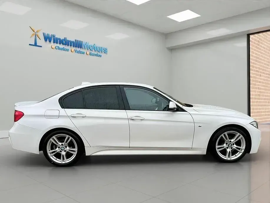 Używany BMW 320 M Sport 190 KM (139 kW) 2015 Biały Sedan/Limuzyna