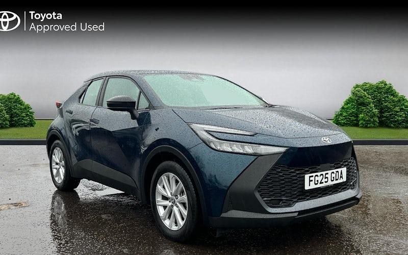 Used Toyota C-HR 140 HP (102 kW) 2025 Blue SUV