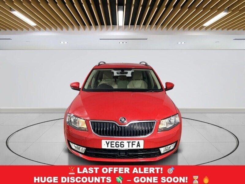 Red Used 2016 Skoda Octavia SE L Estate | £13,149 (Fair price) - Image 1/3