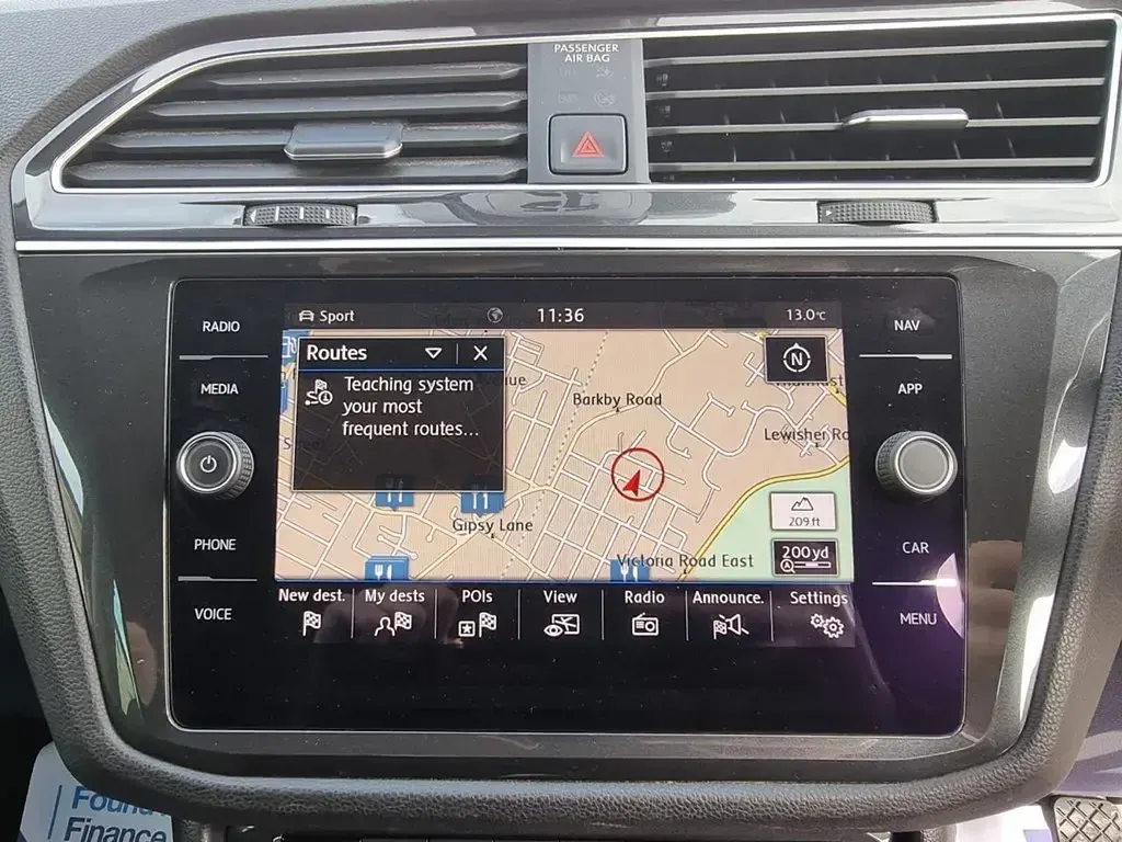 Second-hand VW Tiguan Match 150 CP (110 kW) 2019 Roșu SUV