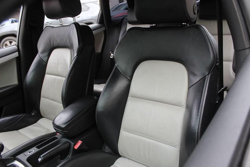 Used Audi S3 Sportback Comfort 2010 Silver Hatchback