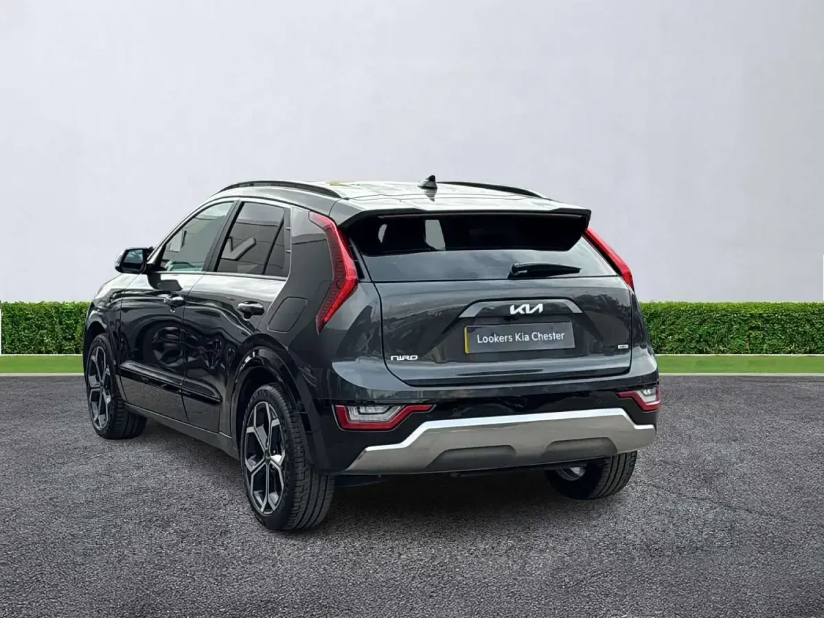 Used Kia Niro 2025 Grey SUV