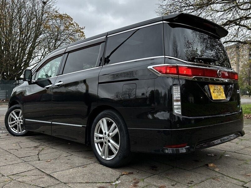 Used Nissan Elgrand 2010 Black MPV