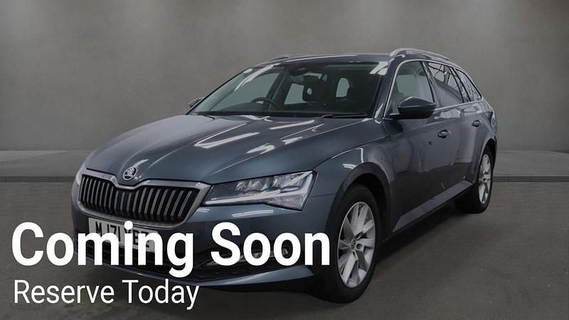 Second-hand Skoda Superb SE Technology 150 CP (110 kW) 2022 Gri Break