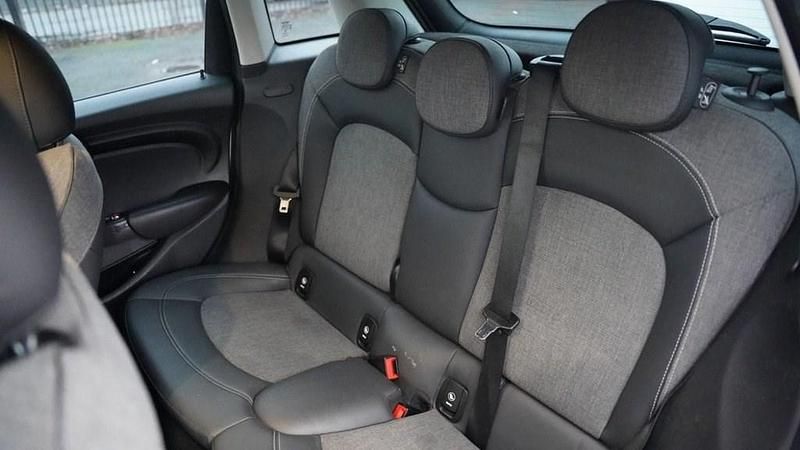 Used Mini Cooper Hatch 136 HP (100 kW) 2015 Silver Hatchback