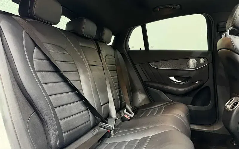 Used Mercedes GLC300 AMG Line Premium Plus 245 HP (180 kW) 2020 White SUV