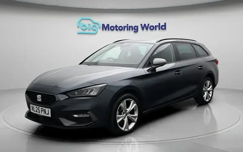 Used Seat Leon FR 204 HP (150 kW) 2025 Grey Estate