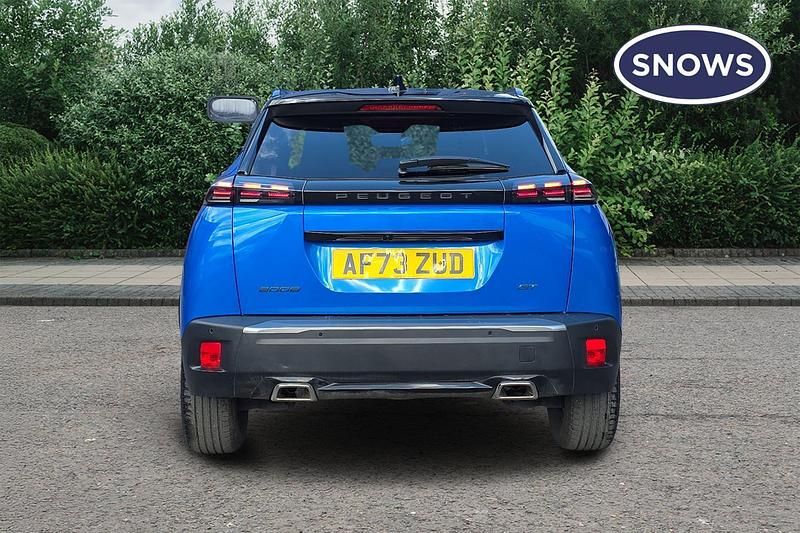 Second-hand Peugeot 2008 GT 131 CP (96 kW) 2023 Albastru SUV
