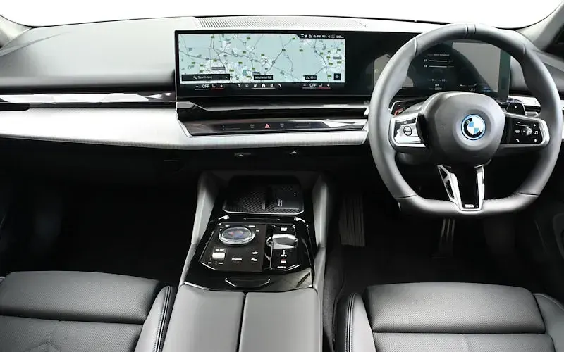 New BMW 530e M Sport 299 HP (219 kW) 2026 Sedan