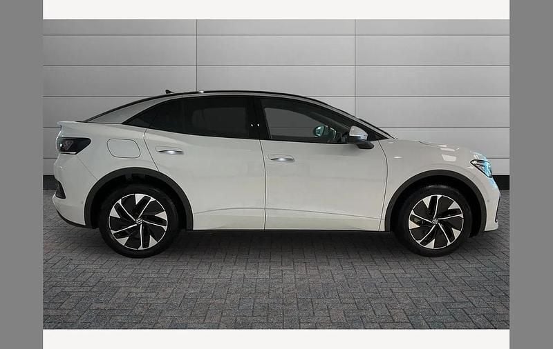 Used VW ID.5 Pro 210 kW (286 HP) 2025 Glacier white with black roof SUV