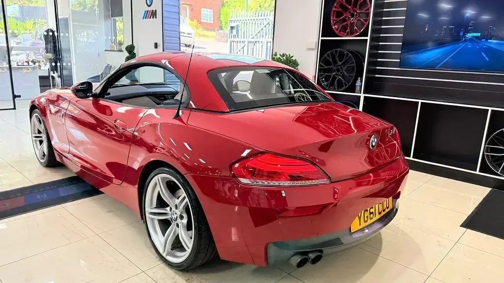 Used BMW Z4 M Sport 204 HP (150 kW) 2011 Red Cabriolet
