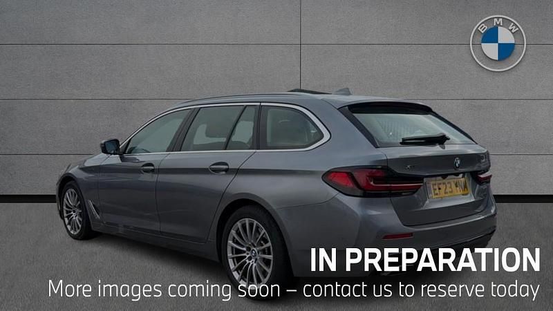 Used BMW 540 Comfort Edition 328 HP (241 kW) 2023 Grey Estate