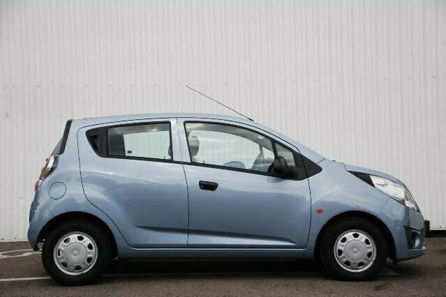 Used Chevrolet Spark 2011 Hatchback