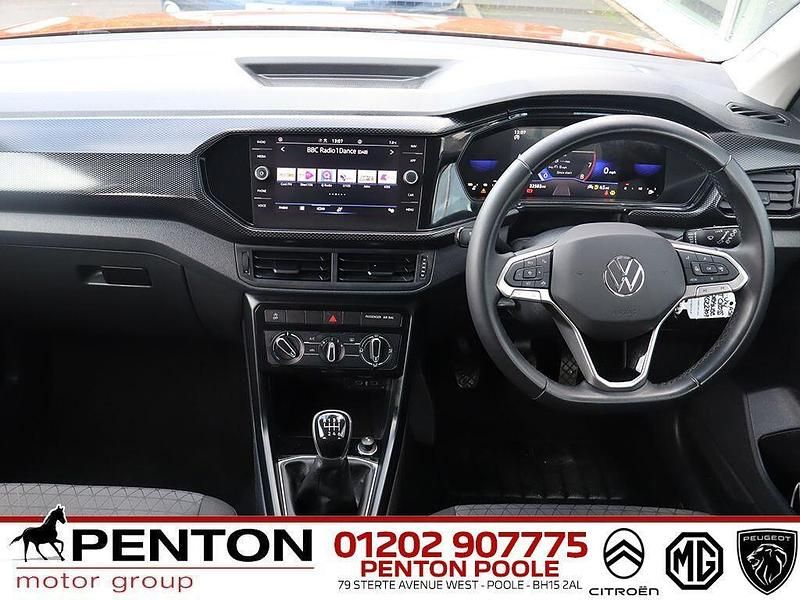 Used VW T-Cross SE 110 HP (80 kW) 2022 Orange SUV