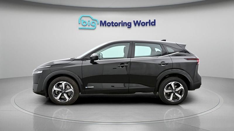 Used Nissan Qashqai Acenta Premium 190 HP (139 kW) 2023 Black SUV