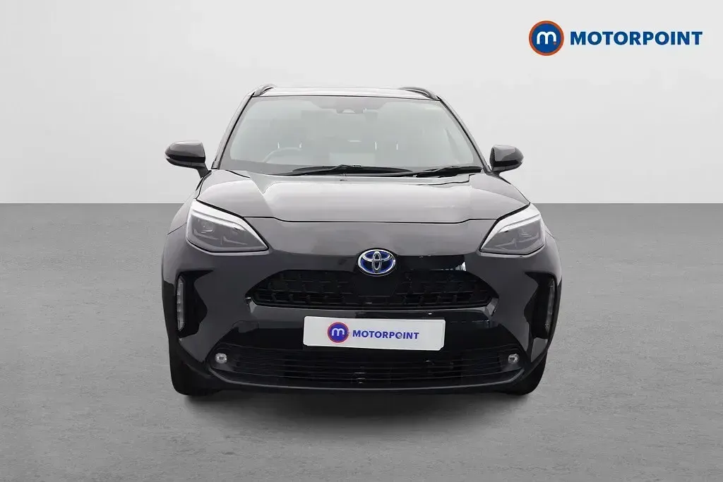 Used Toyota Yaris Hybrid Design 2023 Black Estate