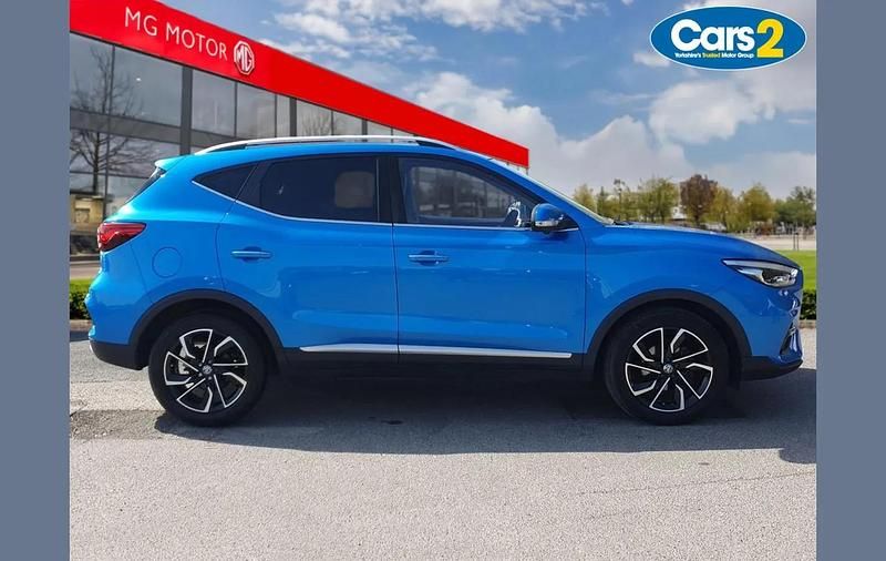 Usado MG ZS Exclusive 106 HP (77 kW) 2023 Azul Sedan