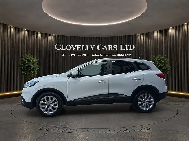 Used Renault Kadjar Dynamique 110 HP (80 kW) 2016 White SUV
