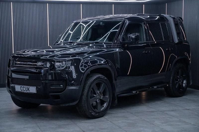 Used Land Rover Defender SE 250 HP (183 kW) 2021 Black SUV