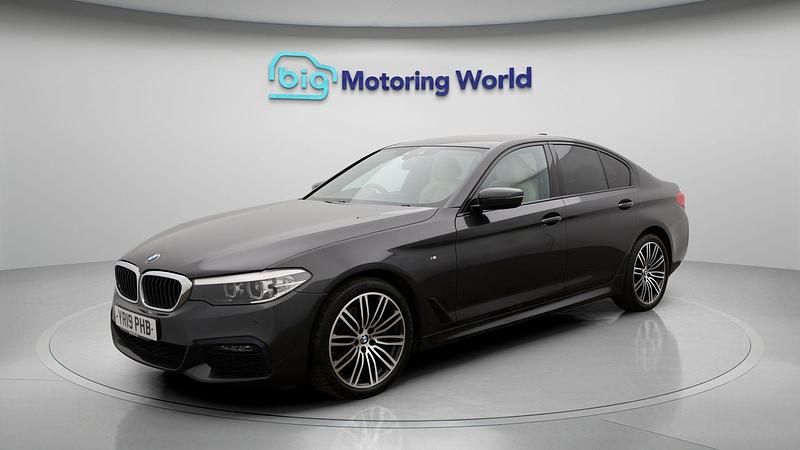 Used BMW 530 M Sport 265 HP (194 kW) 2019 Grey Sedan