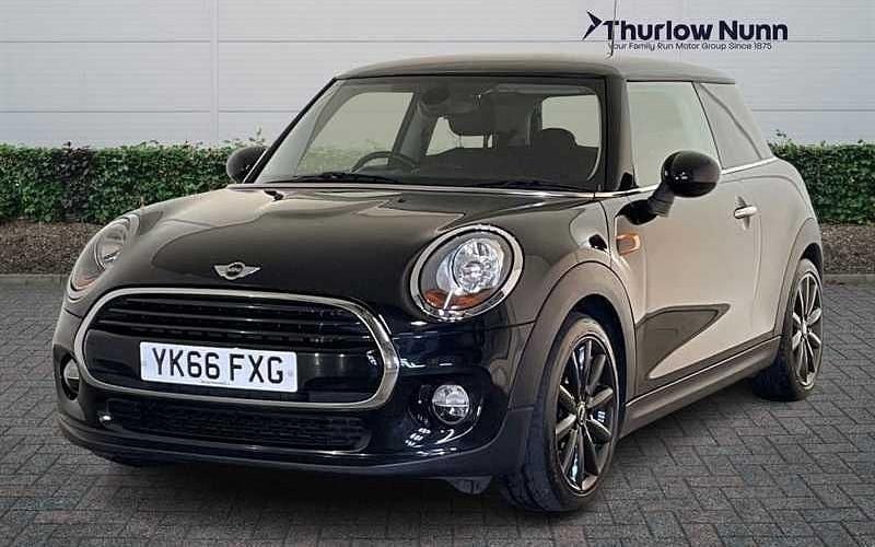 Used Mini Cooper Hatch 136 HP (100 kW) 2016 Black Hatchback
