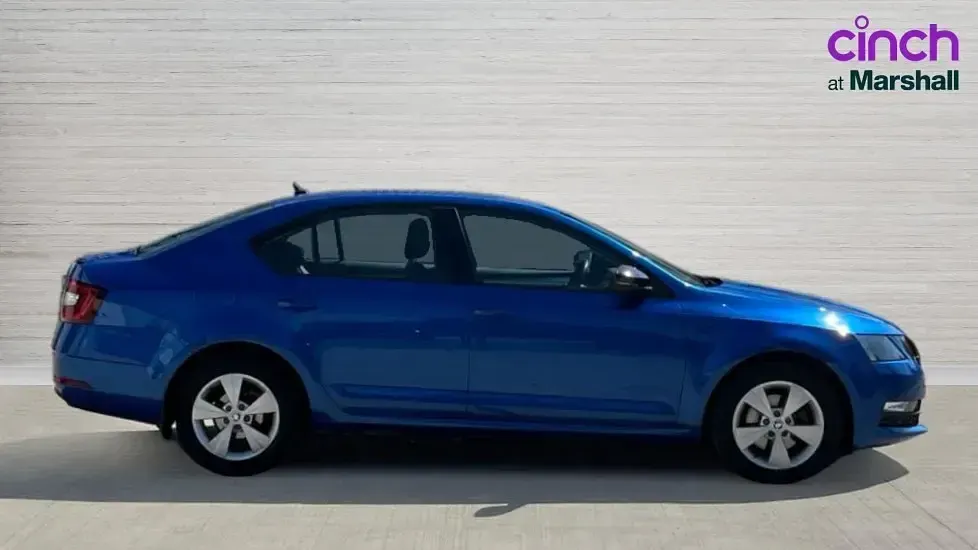 Used Skoda Octavia SE Technology 150 HP (110 kW) 2019 Blue