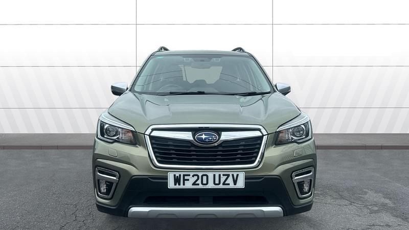 Używany Subaru Forester XE 150 KM (110 kW) 2020 Zielony SUV