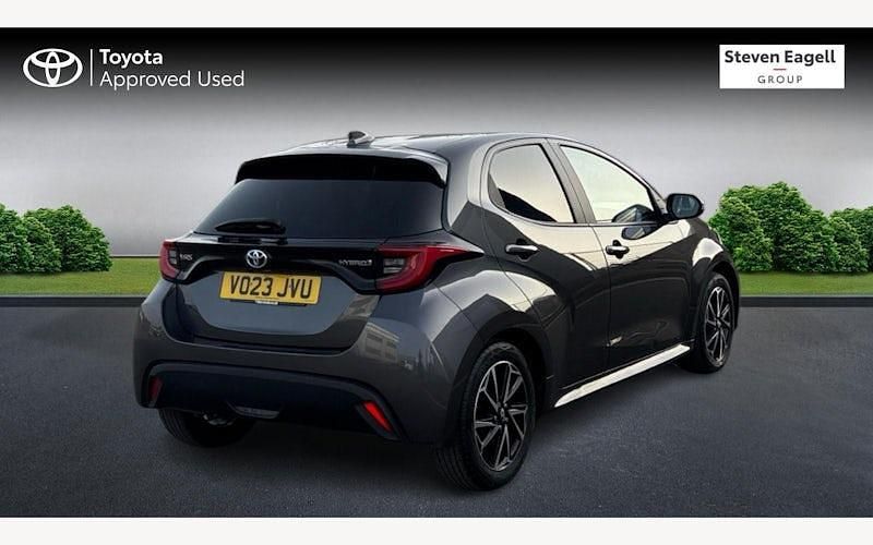 Used Toyota Yaris Hybrid Design 116 HP (85 kW) 2026 Hatchback