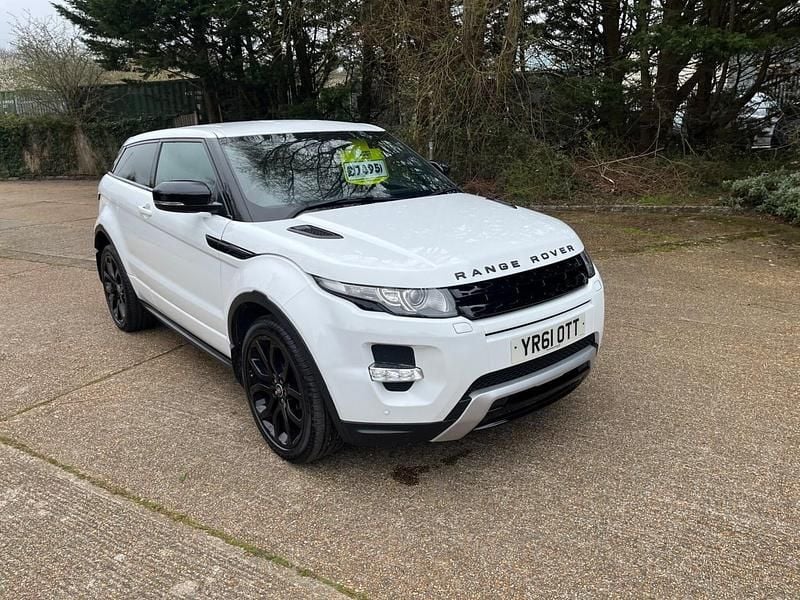 Used Land Rover Range Rover evoque Dynamic 190 HP (139 kW) 2011 White Coupe