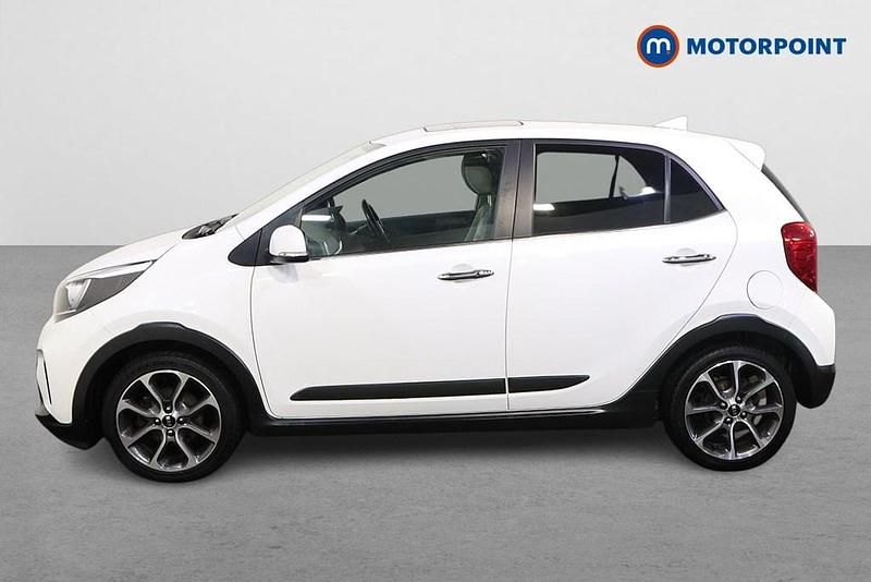 Used Kia Picanto X-Line 83 HP (61 kW) 2018 White Hatchback