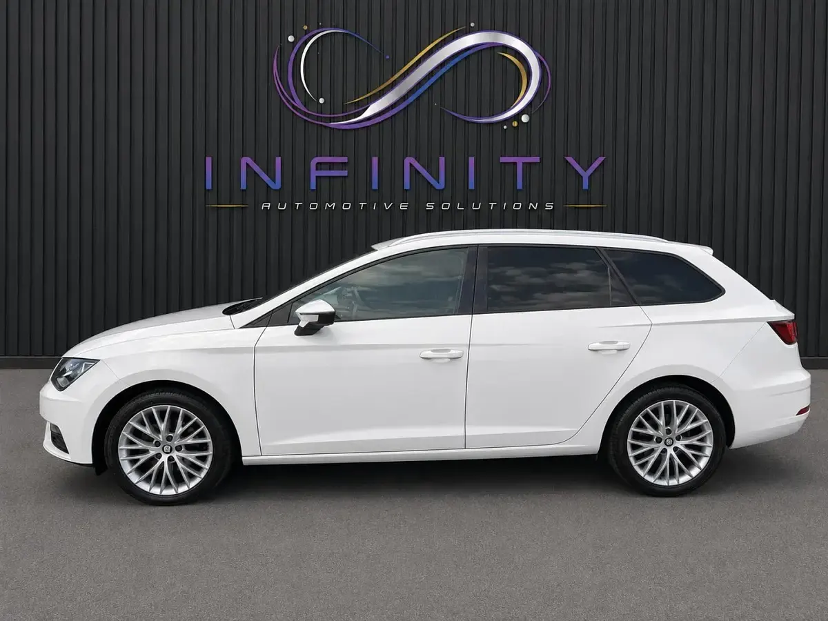 Used Seat Leon SE Dynamic 2020 White Estate