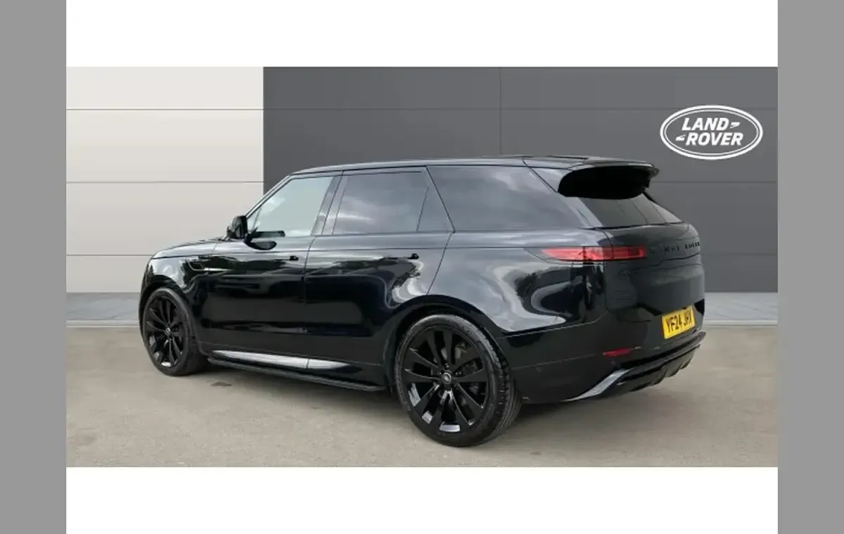 Used Land Rover Range Rover Sport SE Dynamic 300 HP (220 kW) 2024 Black SUV