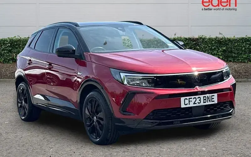 Used Vauxhall Grandland X 131 HP (96 kW) 2023 SUV