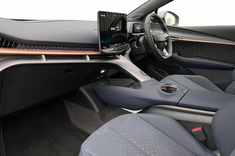 New Cupra Tavascan 210 kW (286 HP) 2026 White silver SUV