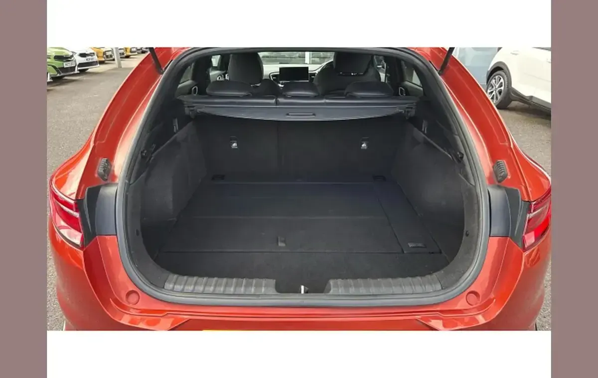 Used Kia ProCeed GT 201 HP (147 kW) 2022 Orange Estate
