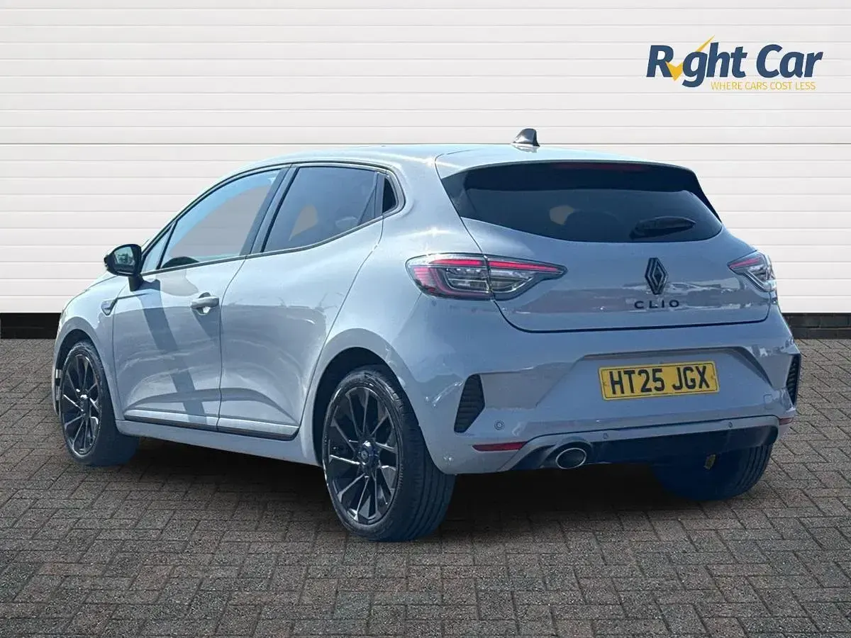 Used Renault Clio Esprit Alpine 90 HP (66 kW) 2025 Grey  Hatchback